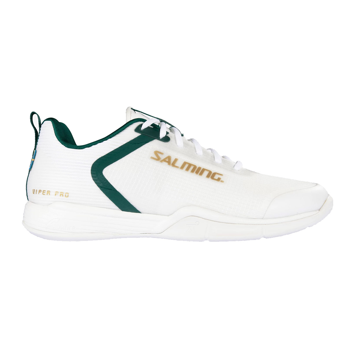 <strong>La chaussure de squash Salming Viper Pro blanche</strong> est très apprécié, un tout petit peu moins légère que la SL mais plus résistante, elle réunit ce que l'on souhaite dans une chaussure de squash, stabilité avec une largeur adéquat au talon et à l'avant du pied, un bon amorti, un très bon maintien, le tout dans une chaussure légère.