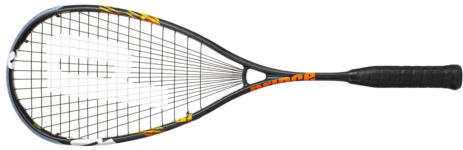 la raquette de squash <strong>Prince Hyper Pro 550</strong> remplaçante de l'air stick lite 550, grand tamis plus rond plus légère en tête. Fixation du cordage normale sans les trous rectangulaires. Elle n'est pas la plus puissante des Prince mais elle est très maniable, une des plus maniables et réactives.